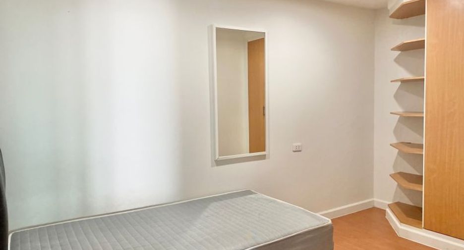 Wohnung zur Miete mit 2 Zimmer in Khlong Toei, Bangkok