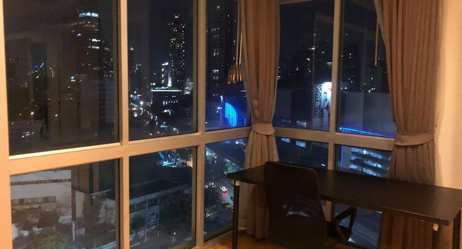Wohnung zur Miete mit 3 Zimmer in Khlong Toei, Bangkok