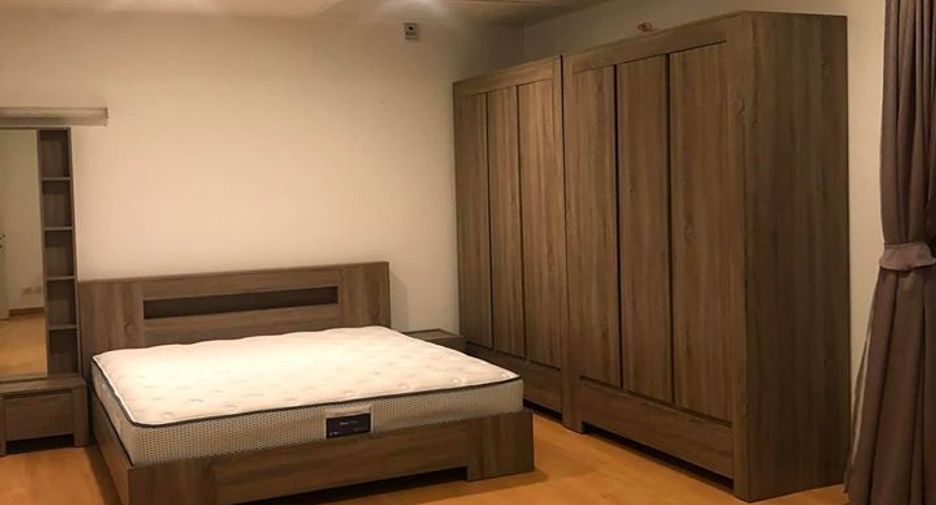 Wohnung zur Miete mit 3 Zimmer in Khlong Toei, Bangkok