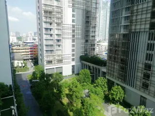 À louer 2 chambres appartement à Khlong Toei, Bangkok