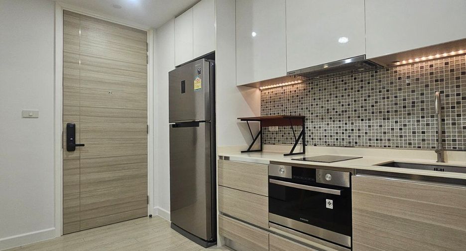 À louer 1 chambre condo à Watthana, Bangkok