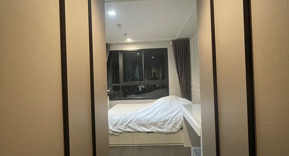 Wohnung zur Miete mit 1 Zimmer in Phra Khanong, Bangkok
