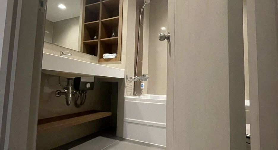 Wohnung zur Miete mit 1 Zimmer in Phra Khanong, Bangkok