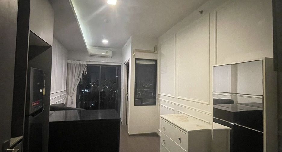 Wohnung zur Miete mit 1 Zimmer in Phra Khanong, Bangkok