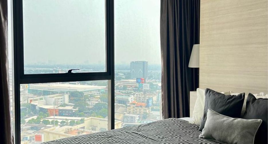 For rent 2 bedrooms condo in Khlong Toei, Bangkok