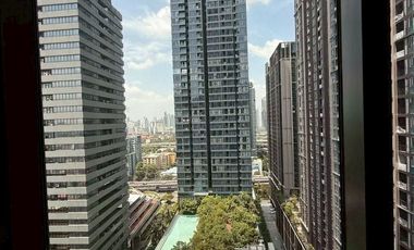 For rent 1 bed condo in Huai Khwang, Bangkok
