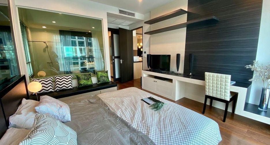 Condo en alquiler de 2 habitaciones en Pathum Wan, Bangkok