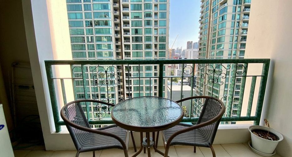 Condo en alquiler de 2 habitaciones en Pathum Wan, Bangkok