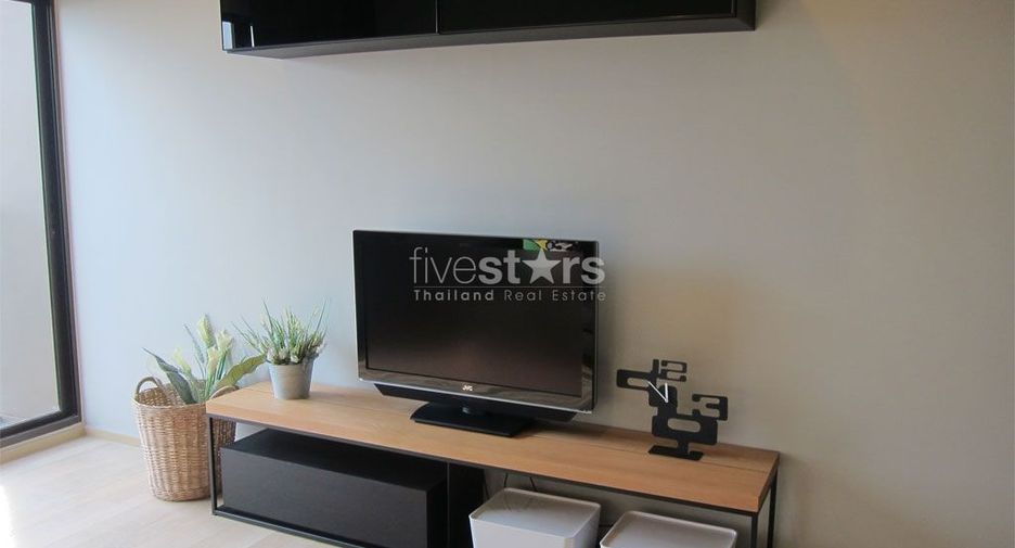 For rent 1 bed condo in Khlong Toei, Bangkok
