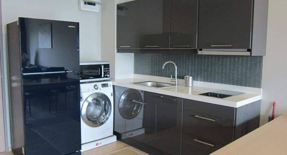 For rent 1 bed condo in Khlong Toei, Bangkok