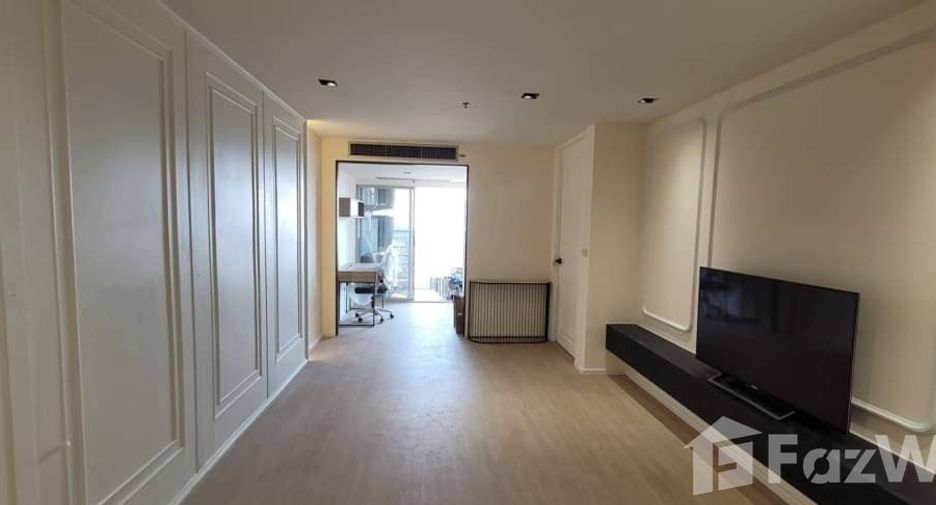 Condo en alquiler de 2 habitaciones en Khlong Toei, Bangkok