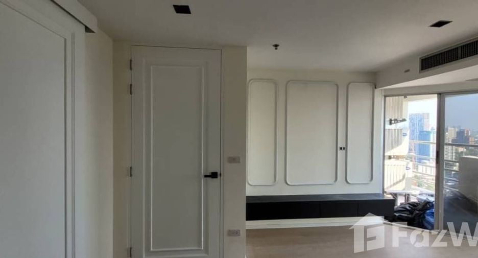 Condo en alquiler de 2 habitaciones en Khlong Toei, Bangkok
