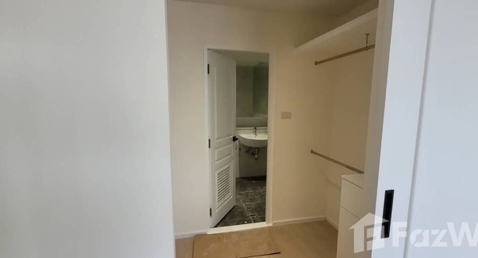 Condo en alquiler de 2 habitaciones en Khlong Toei, Bangkok
