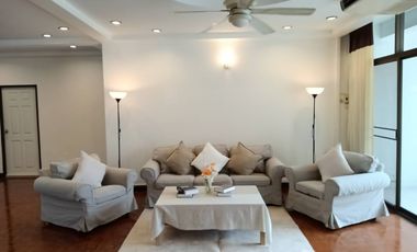 For rent 3 bedrooms condo in Watthana, Bangkok