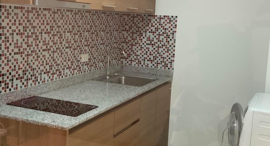 For rent 1 bed condo in Watthana, Bangkok