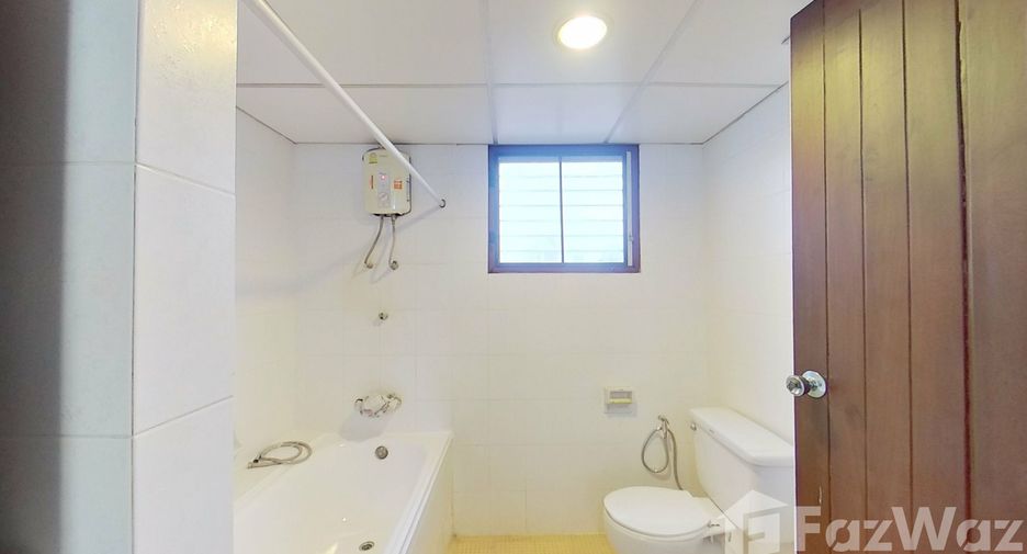 For rent 2 ベッドルーム apartment in Khlong Toei, Bangkok