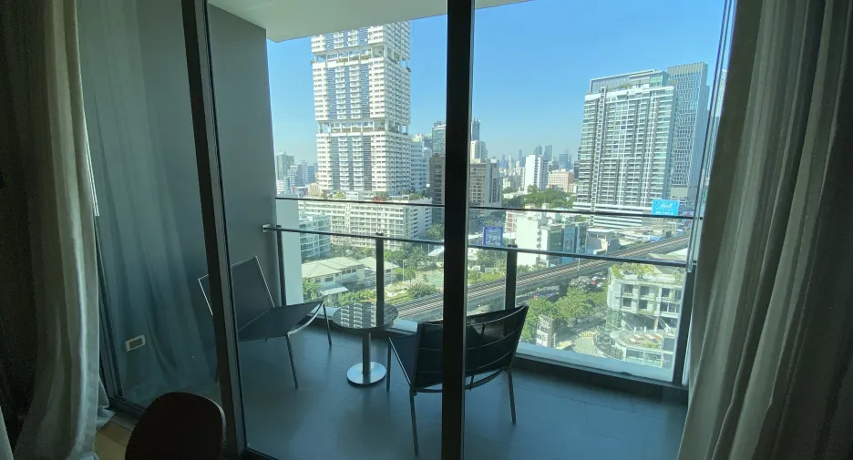 For rent 1 bed condo in Khlong Toei, Bangkok