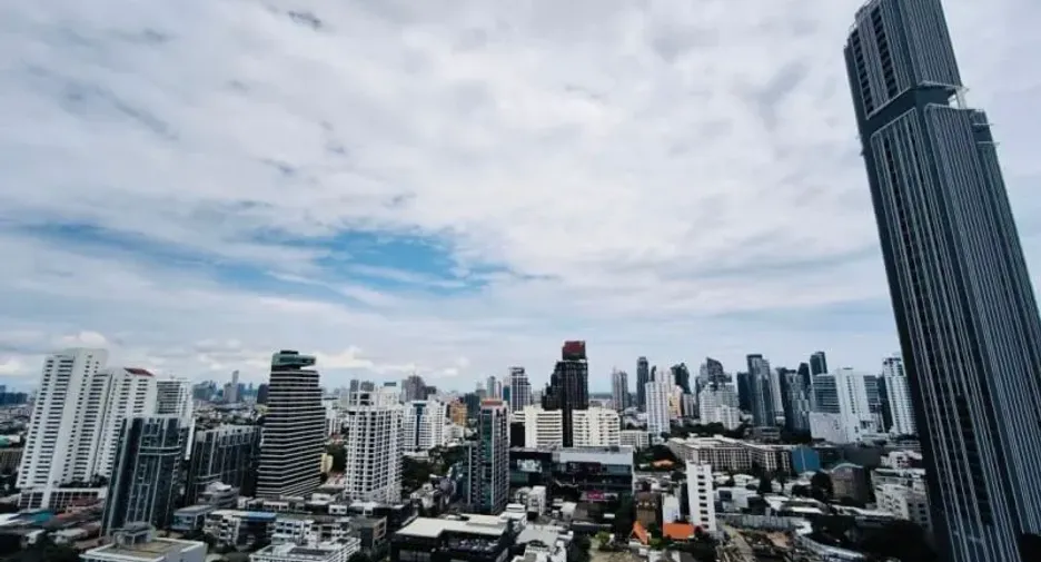 For rent 1 bed condo in Watthana, Bangkok