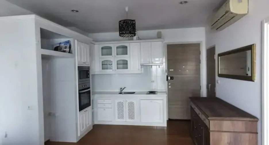 For rent 1 bed condo in Khlong San, Bangkok