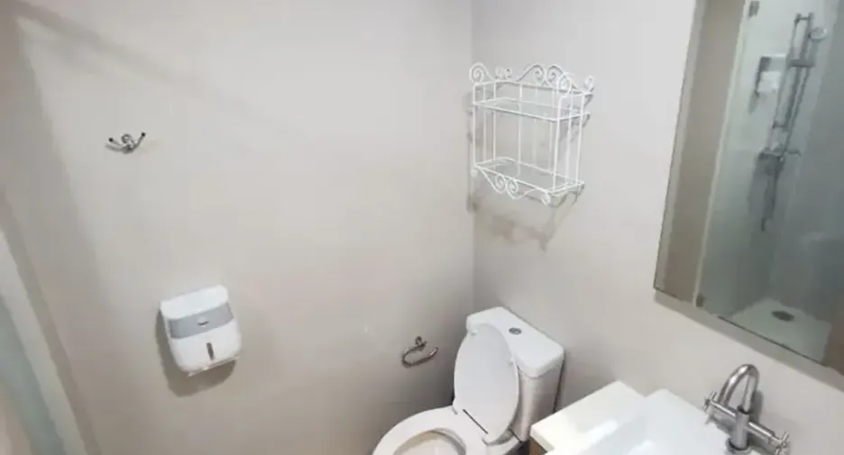 For rent 1 bed condo in Khlong San, Bangkok