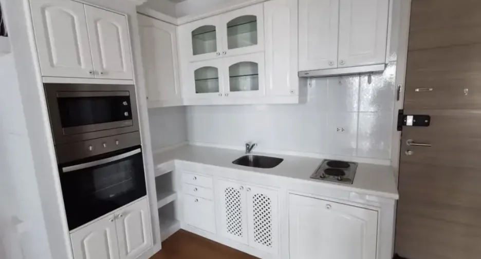 For rent 1 bed condo in Khlong San, Bangkok