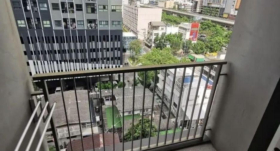 For rent 1 bed condo in Khlong San, Bangkok