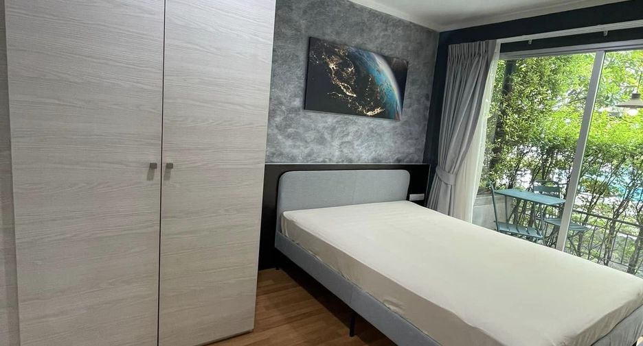 For rent 1 bed condo in Huai Khwang, Bangkok