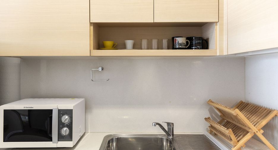 For rent 1 bed condo in Watthana, Bangkok