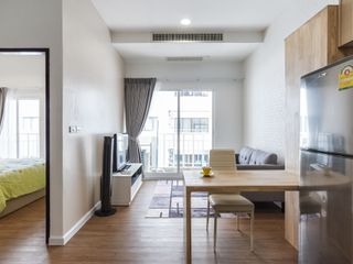 For rent 1 bed condo in Watthana, Bangkok