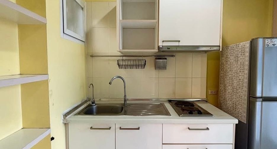 For rent 1 bed condo in Huai Khwang, Bangkok