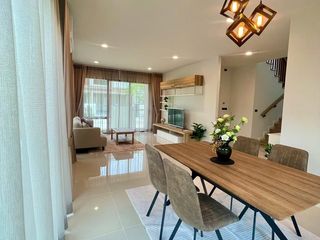 For rent 4 bedrooms house in Bang Kapi, Bangkok