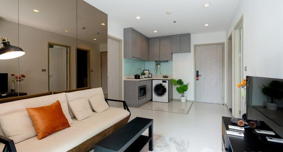 For rent 2 bedrooms condo in Khlong Toei, Bangkok