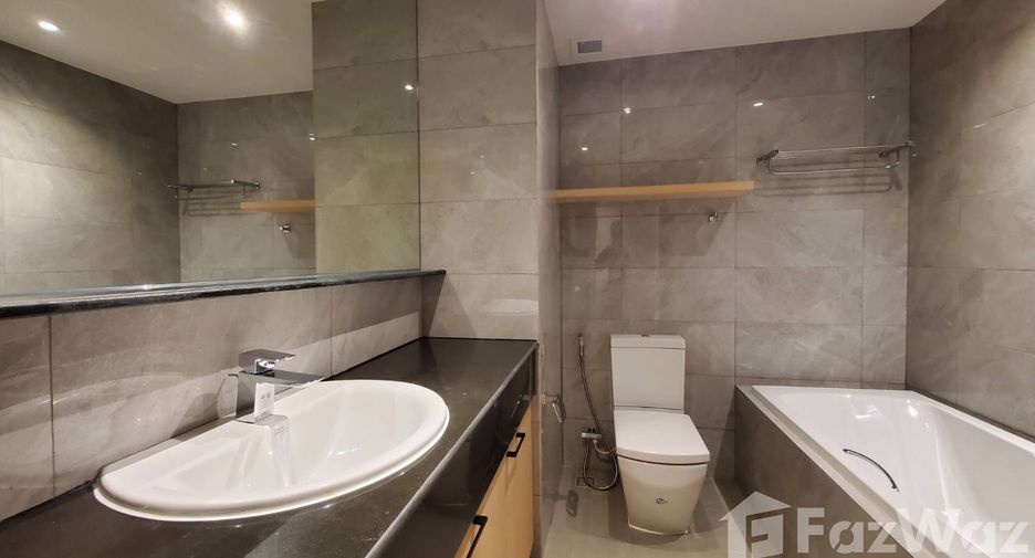 For rent 3 bedrooms apartment in Sathon, Bangkok