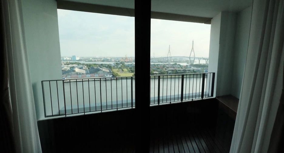 For rent 2 bedrooms condo in Yan Nawa, Bangkok