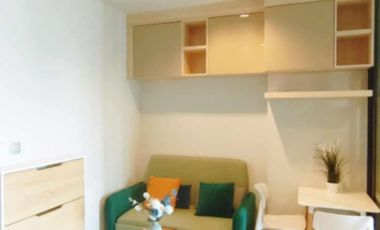 Wohnung zur Miete mit 1 Zimmer in Huai Khwang, Bangkok