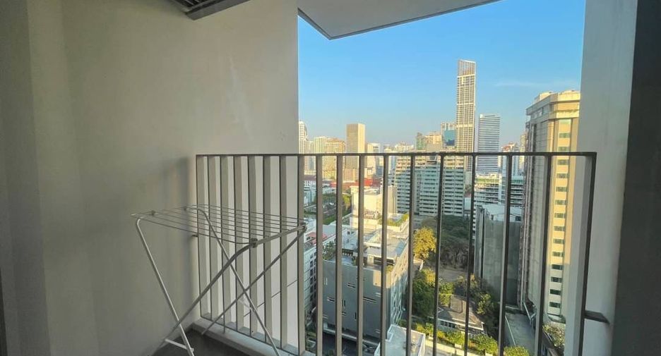 For rent 1 bed condo in Watthana, Bangkok