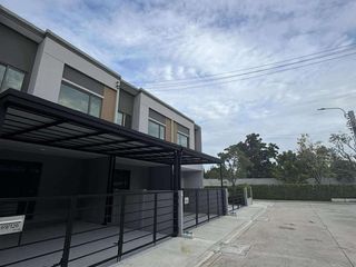 ให้เช่า 2 ห้องนอน บ้านเดี่ยว ใน บางพลี, สมุทรปราการ
