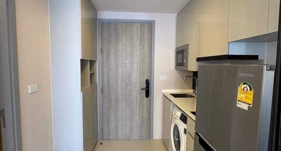 For rent 1 bed condo in Huai Khwang, Bangkok