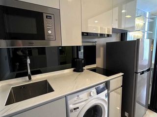 Wohnung zur Miete mit 1 Zimmer in Huai Khwang, Bangkok