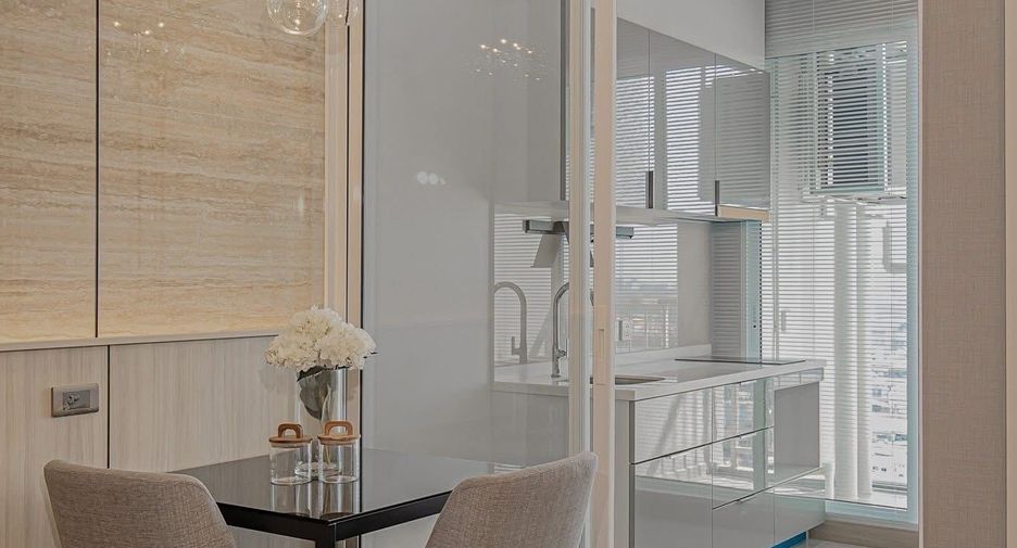 For rent 1 bed condo in Bang Rak, Bangkok