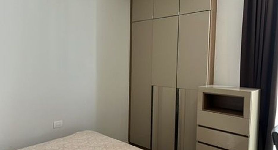 Condo en alquiler de 2 habitaciones en Pathum Wan, Bangkok