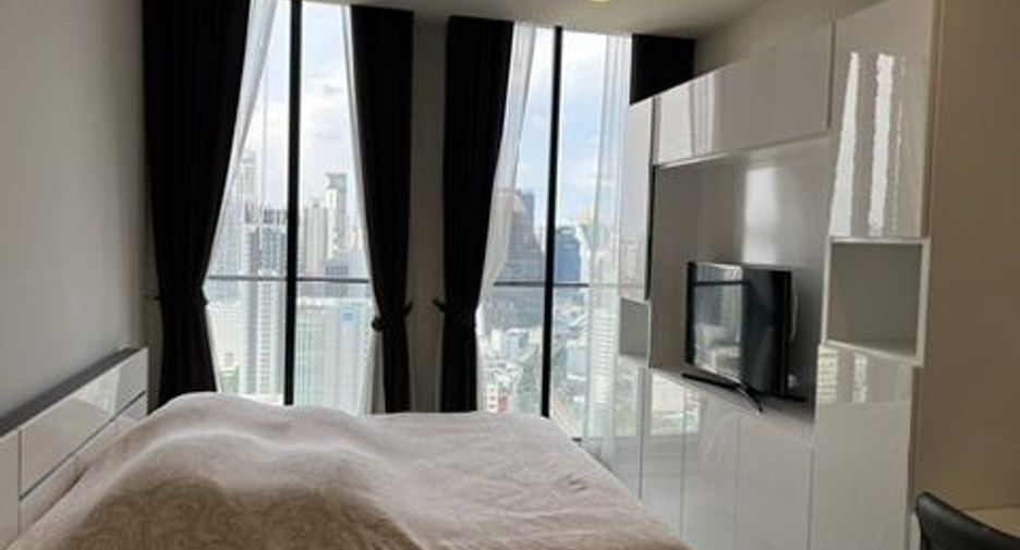 Condo en alquiler de 2 habitaciones en Pathum Wan, Bangkok