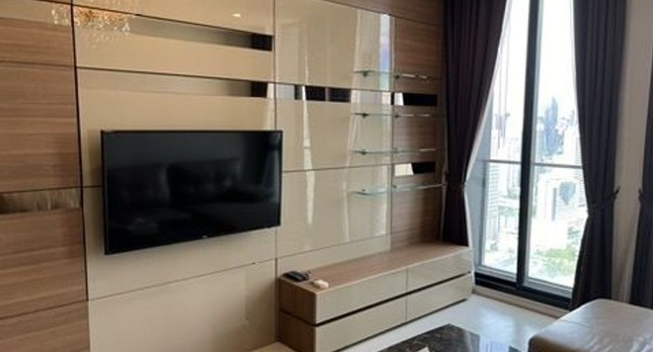 Condo en alquiler de 2 habitaciones en Pathum Wan, Bangkok