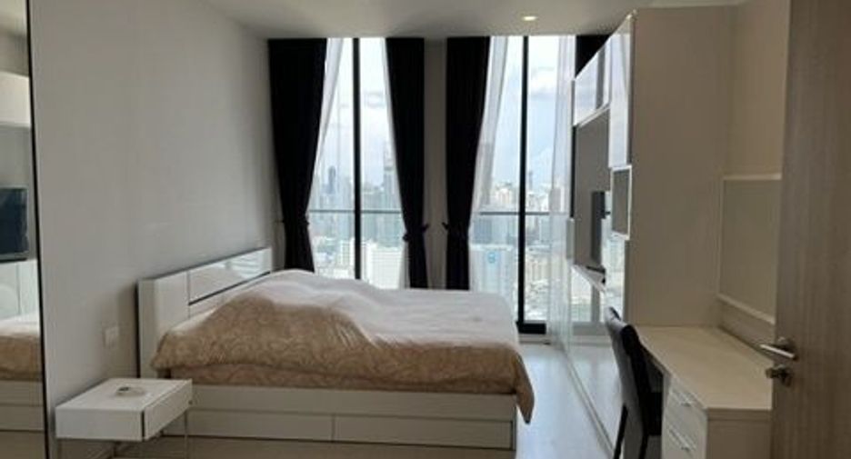Condo en alquiler de 2 habitaciones en Pathum Wan, Bangkok