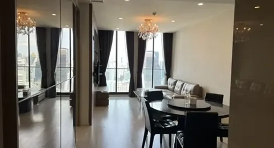 Condo en alquiler de 2 habitaciones en Pathum Wan, Bangkok