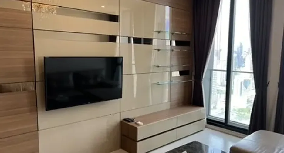 Condo en alquiler de 2 habitaciones en Pathum Wan, Bangkok