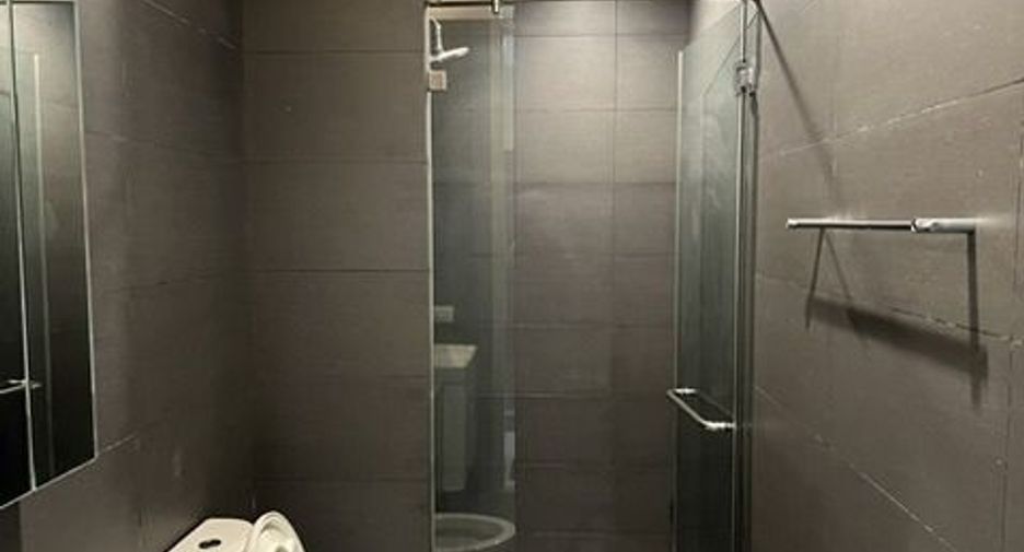 Condo en alquiler de 2 habitaciones en Pathum Wan, Bangkok