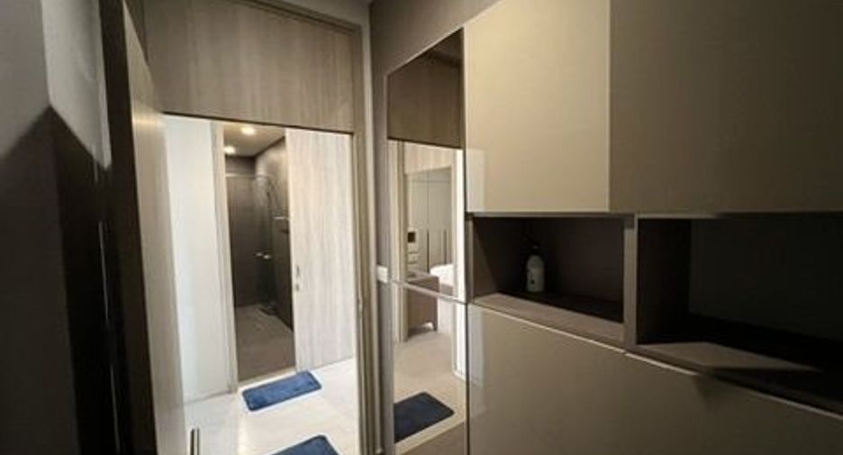 Condo en alquiler de 2 habitaciones en Pathum Wan, Bangkok