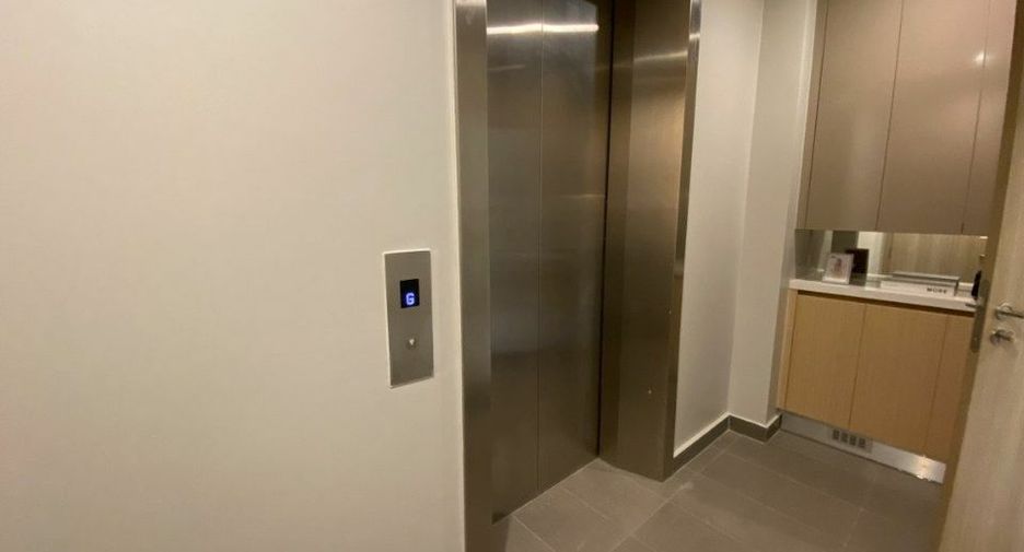 For rent 1 Beds condo in Pathum Wan, Bangkok