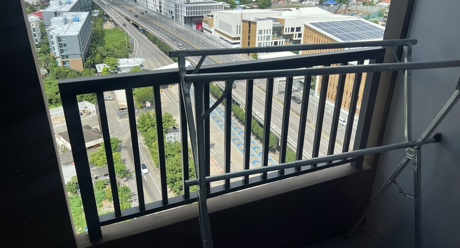 For rent 1 bed condo in Watthana, Bangkok
